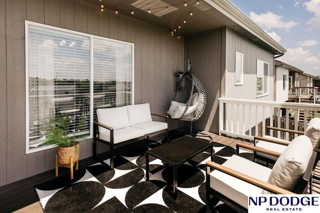 18805 Polk Street, Omaha, NE 68135