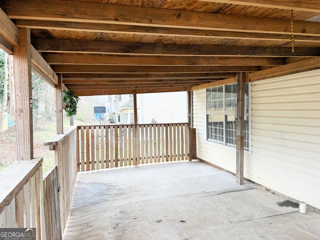 1603 Isleworth Circle, Atlanta, GA 30349