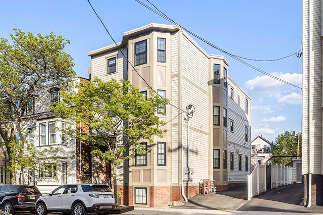 199 Trenton St 2, Boston, MA 02128