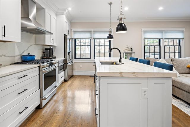 199 Trenton St 2, Boston, MA 02128