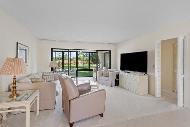 4665 Kittiwake Court Kingfisher N, Boynton Beach, FL 33436