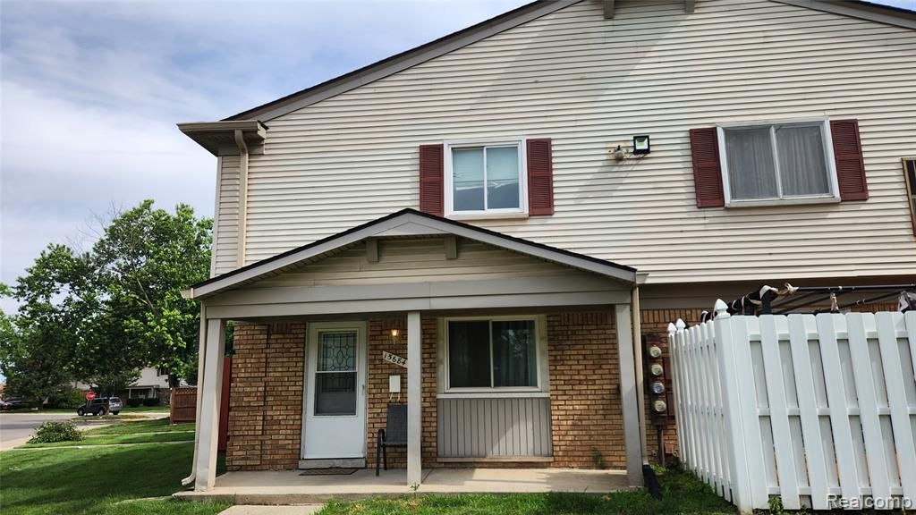 15684 Dupage Boulevard, Taylor, MI 48180