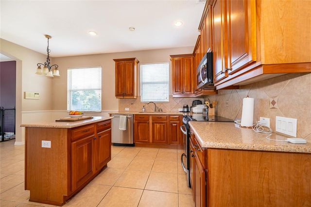 7204 MYSTIC BROOK WAY, Davenport, FL 33896