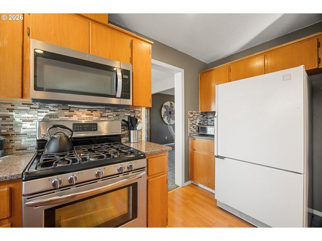 3187 Ne Glencoe Oaks Pl, Hillsboro, OR 97124