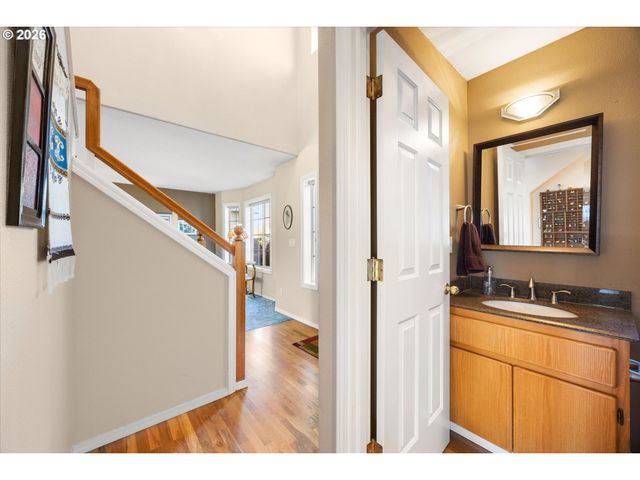 3187 Ne Glencoe Oaks Pl, Hillsboro, OR 97124