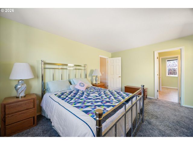 3187 Ne Glencoe Oaks Pl, Hillsboro, OR 97124