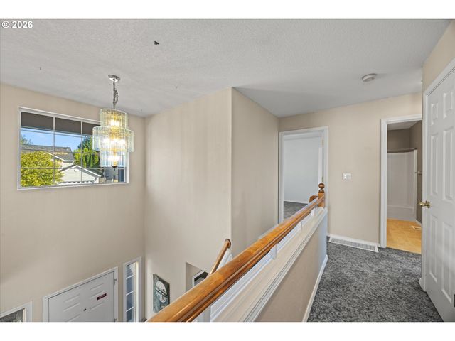 3187 Ne Glencoe Oaks Pl, Hillsboro, OR 97124