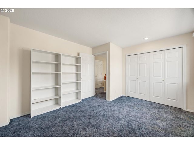 3187 Ne Glencoe Oaks Pl, Hillsboro, OR 97124