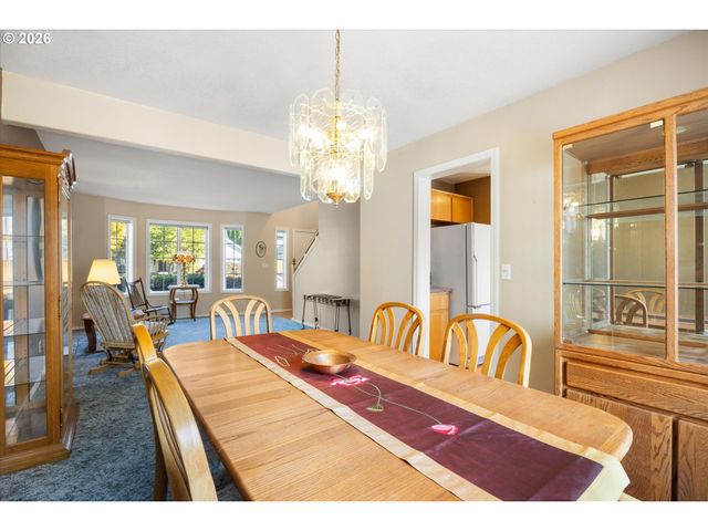 3187 Ne Glencoe Oaks Pl, Hillsboro, OR 97124
