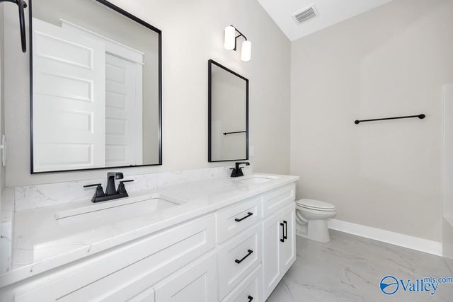 7807 Bingley Glen Court, Owens Cross Roads, AL 35763