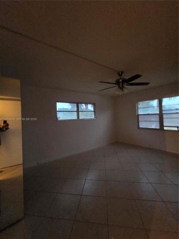 2805 Victoria Way H2, Coconut Creek, FL 33066