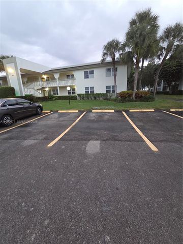 2805 Victoria Way H2, Coconut Creek, FL 33066