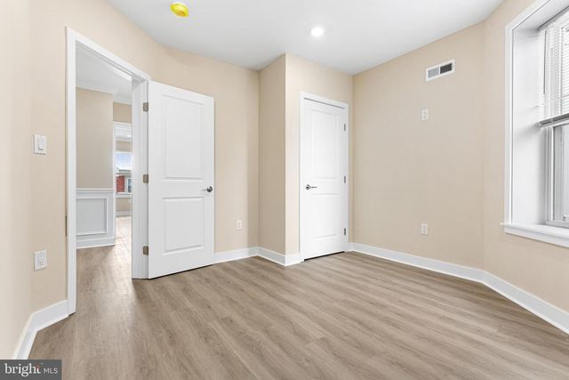 806 S 56TH ST, Philadelphia, PA 19143