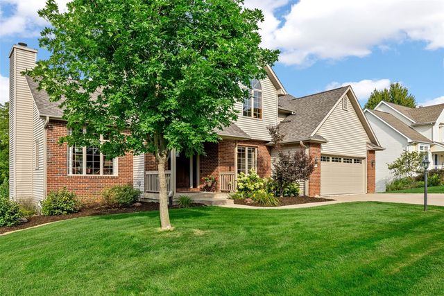 741 Arlington Dr, Iowa City, IA 52245