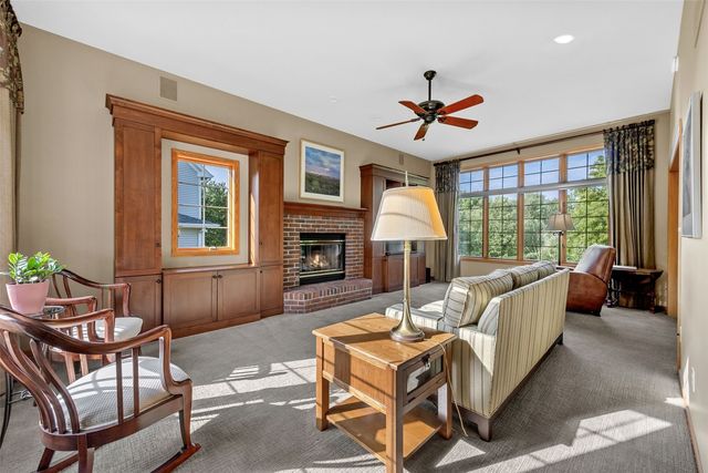 741 Arlington Dr, Iowa City, IA 52245