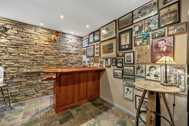 741 Arlington Dr, Iowa City, IA 52245