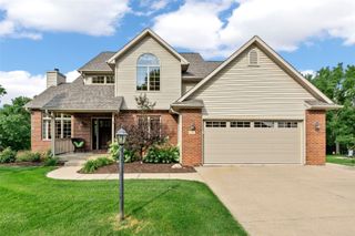 741 Arlington Dr, Iowa City, IA 52245