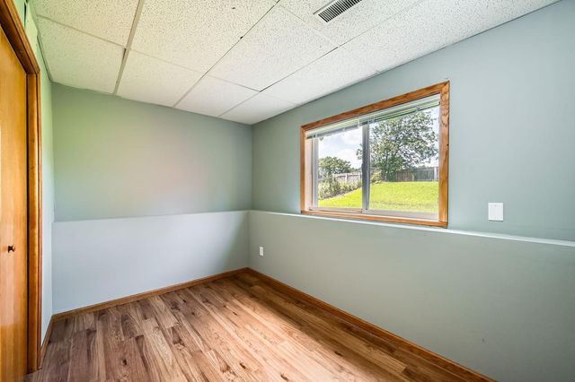 2208 84th Avenue N, Brooklyn Park, MN 55444