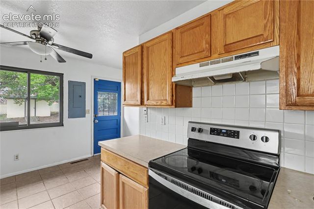 3303 Santa Rosa Street, Colorado Springs, CO 80909