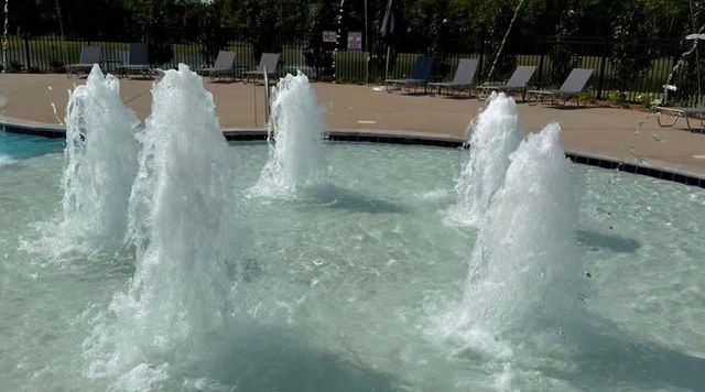 615 RIVERDALE DR, Oakland, TN 38060