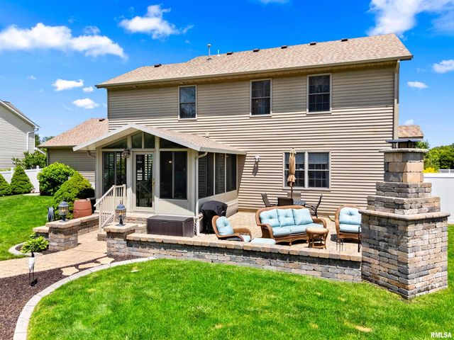 1618 SYCAMORE, Washington, IL 61571