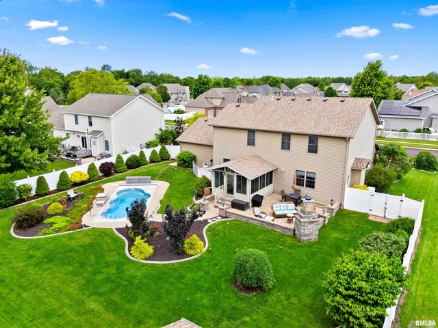 1618 SYCAMORE, Washington, IL 61571