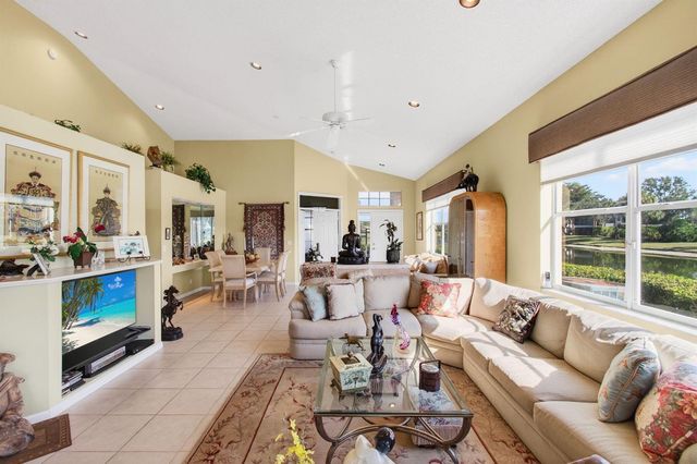 6862 Swansea Lane, Boynton Beach, FL 33472