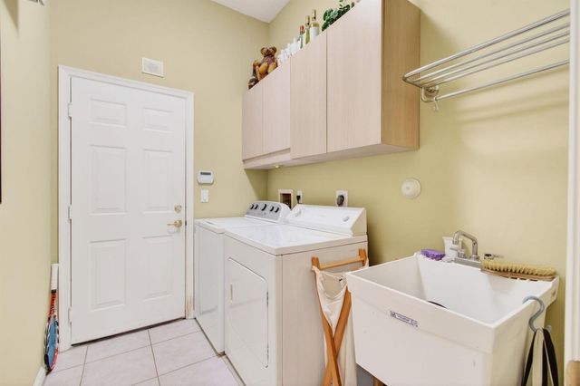 6862 Swansea Lane, Boynton Beach, FL 33472