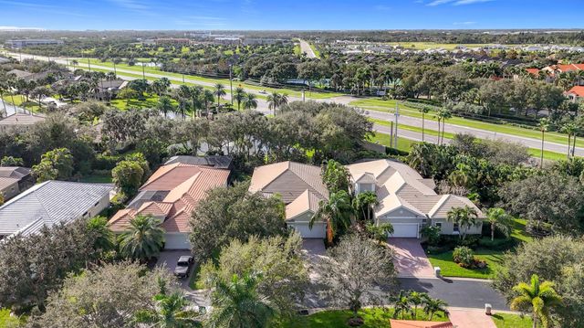 1237 River Reach Drive, Vero Beach, FL 32967