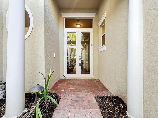 1237 River Reach Drive, Vero Beach, FL 32967