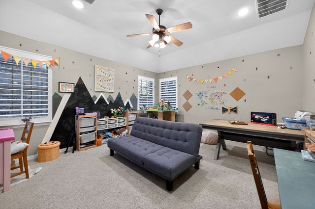 1128 Wilson Drive, Lantana, TX 76226