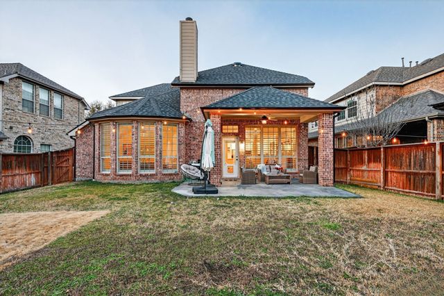 1128 Wilson Drive, Lantana, TX 76226