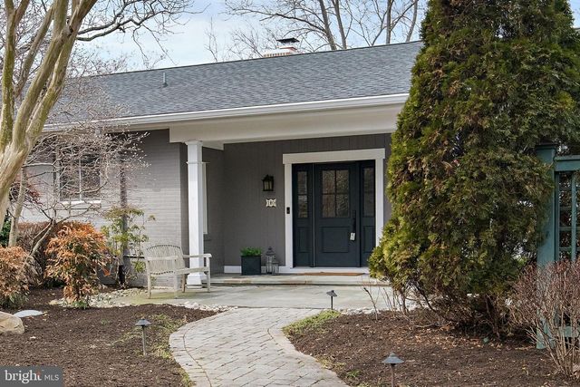 10 CARVEL RD, Annapolis, MD 21409