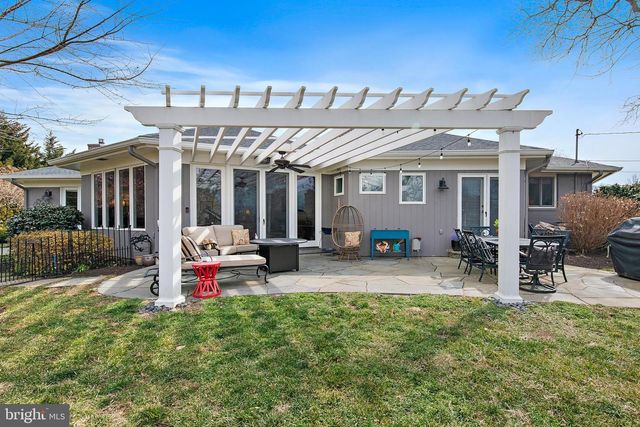 10 CARVEL RD, Annapolis, MD 21409