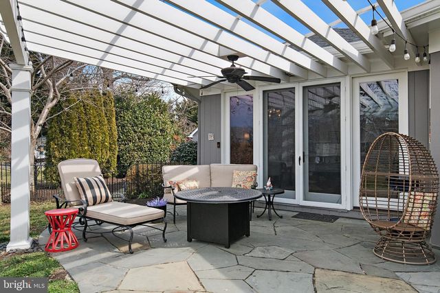 10 CARVEL RD, Annapolis, MD 21409