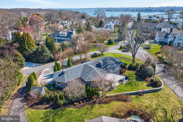 10 CARVEL RD, Annapolis, MD 21409