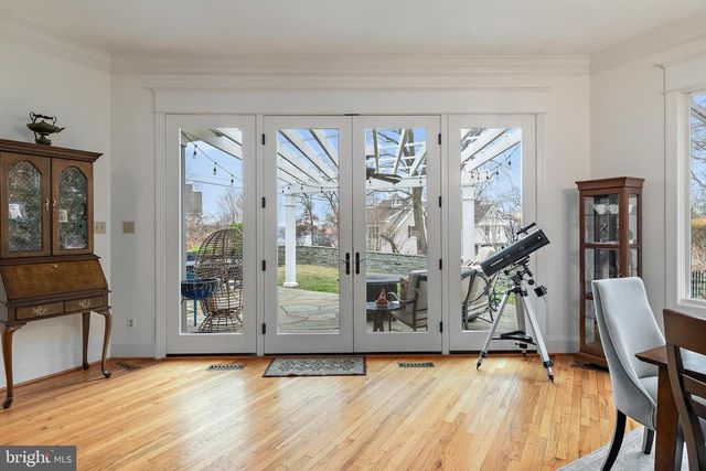 10 CARVEL RD, Annapolis, MD 21409