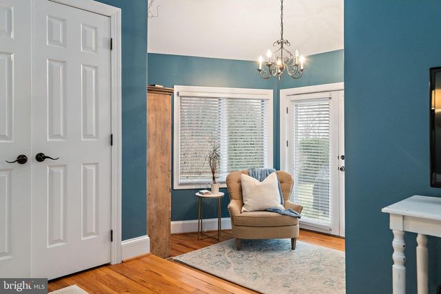 10 CARVEL RD, Annapolis, MD 21409