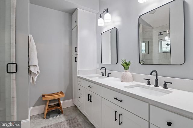 10 CARVEL RD, Annapolis, MD 21409