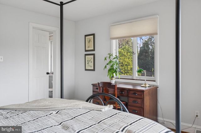 10 CARVEL RD, Annapolis, MD 21409