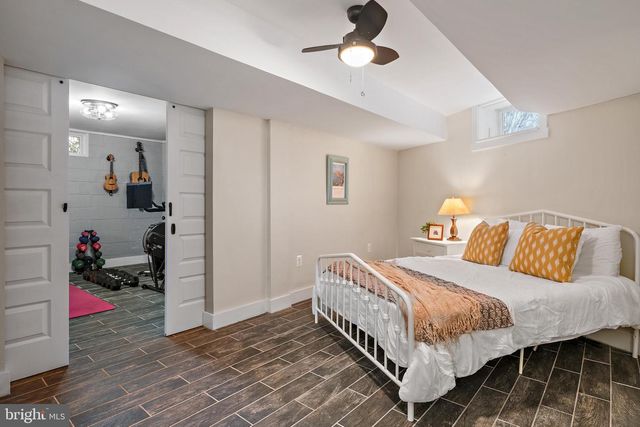 10 CARVEL RD, Annapolis, MD 21409