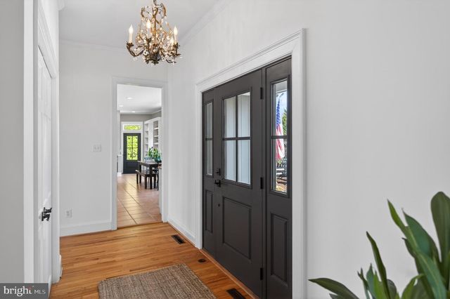 10 CARVEL RD, Annapolis, MD 21409