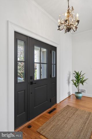 10 CARVEL RD, Annapolis, MD 21409