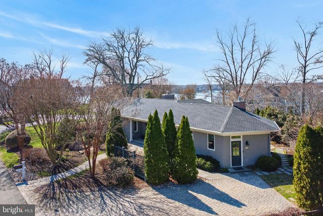 10 CARVEL RD, Annapolis, MD 21409