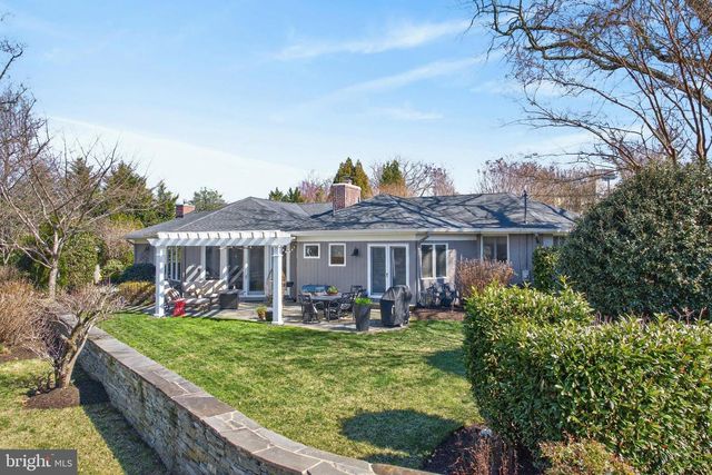 10 CARVEL RD, Annapolis, MD 21409