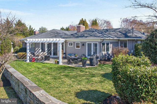 10 CARVEL RD, Annapolis, MD 21409