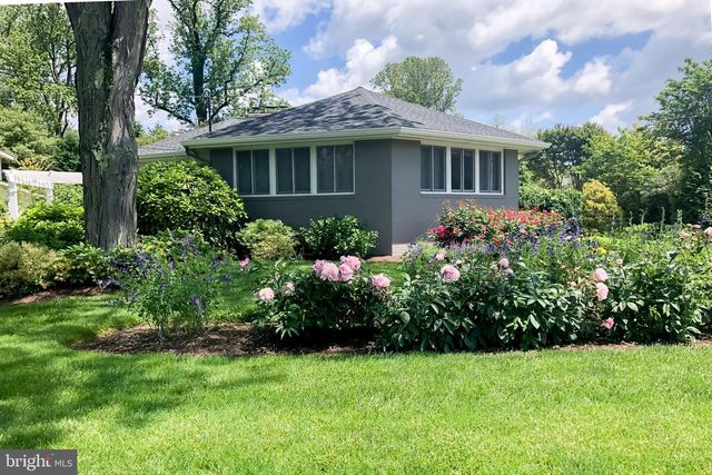 10 CARVEL RD, Annapolis, MD 21409