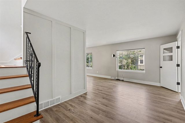 2067 Addison Street, Muskegon, MI 49441