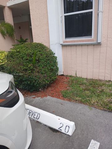 2603 NW 103rd Ave 110, Sunrise, FL 33322