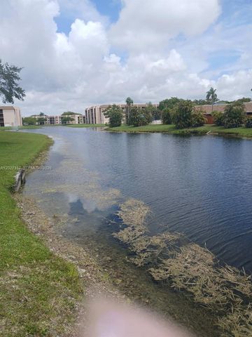 2603 NW 103rd Ave 110, Sunrise, FL 33322